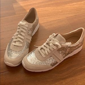 Brand new Uggs Leather Sparkly sneakers size 11